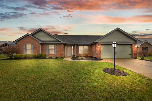 6536 Bellow Ct, Waynesville, OH, 45068-8009 | Card Image