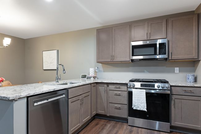 11070 Brookwood, Condo with 2 bedrooms, 2 bathrooms and null parking in Taylor MI | Image 5