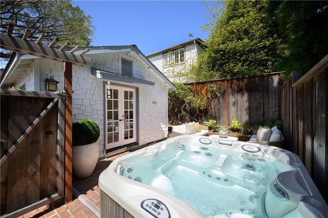 2130 Glenneyre St, House other with 2 bedrooms, 2 bathrooms and 2 parking in Laguna Beach CA | Image 29