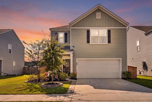 237 Sweet Cherry Ln, Summerville, SC, 29486-8142 | Card Image