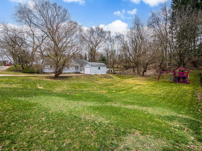 223 W Washington St, House other with 3 bedrooms, 2 bathrooms and null parking in Milford MI | Image 18
