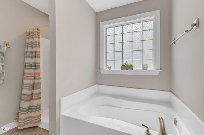 29-3723 Summer Springs-22 | Image 20