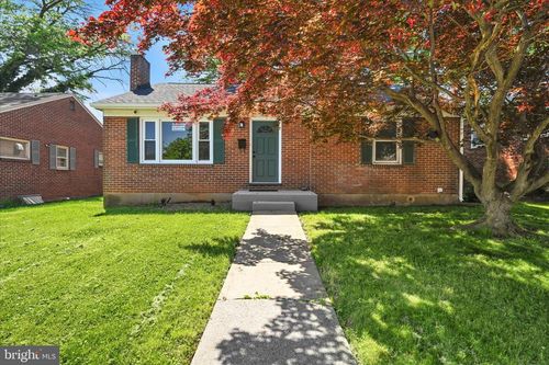 308 E Springettsbury Ave, YORK, PA, 17403-3237 | Card Image