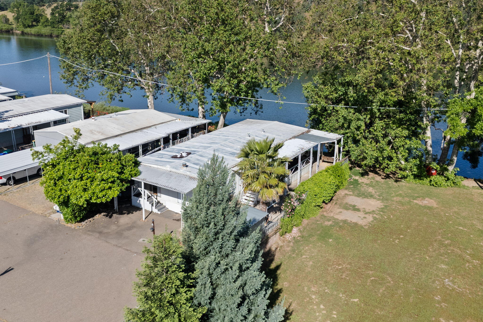 Manufactured In Park in Red Bluff 3