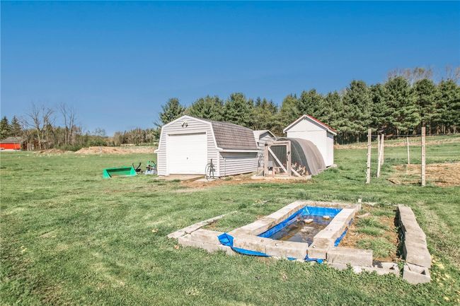 240 Hamburg Rd, House other with 3 bedrooms, 2 bathrooms and 2 parking in Greenville PA | Image 15