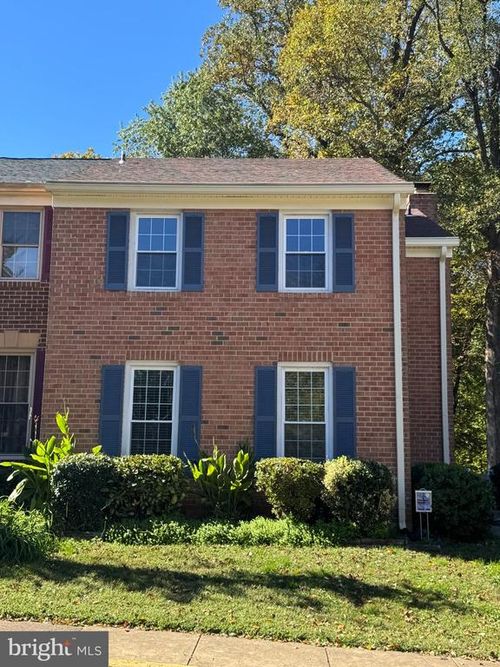 3891 Bradwater St, FAIRFAX, VA, 22031-3708 | Card Image
