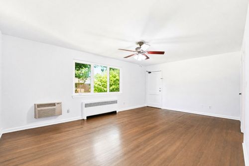 89D Troy Dr, Springfield, NJ, 07081 | Card Image