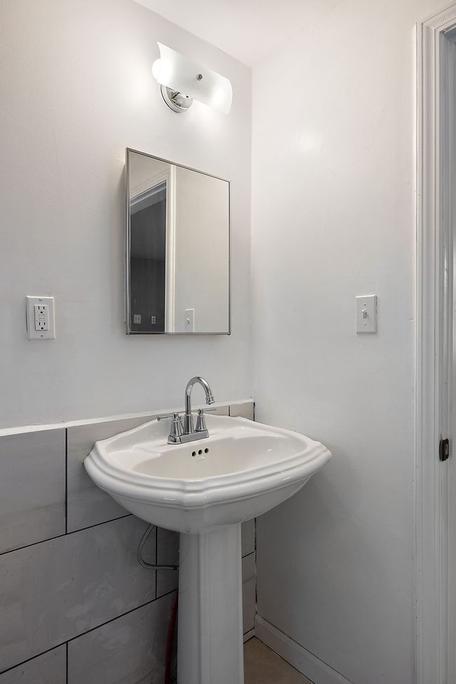 22438 PIPER Avenue - ( MLS #: 20240017302 ) | Image 8