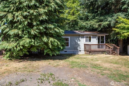 111 Spring Ct, Vader, WA, 98593-9515 | Card Image