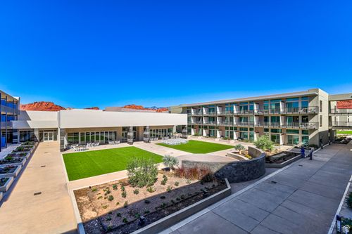 43225-1500 E Black Desert Dr, Ivins, UT, 84738-1327 | Card Image