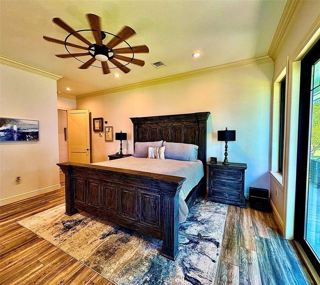 7165 Backridge Rd, House other with 6 bedrooms, 7 bathrooms and 2 parking in Sabine Pass TX | Image 12