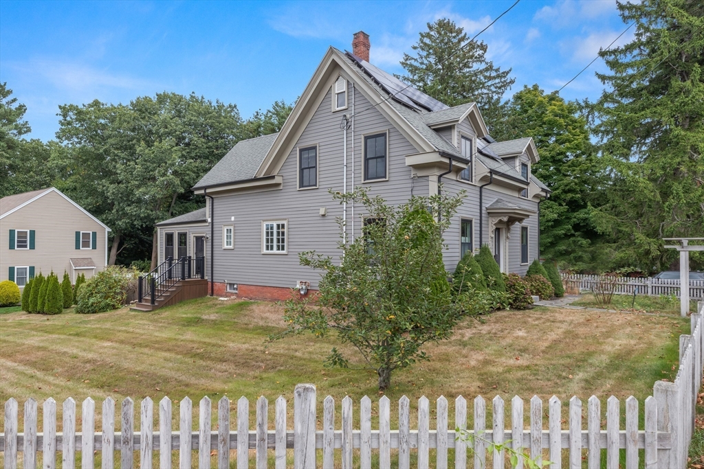 Dodge St, Beverly, MA 01915