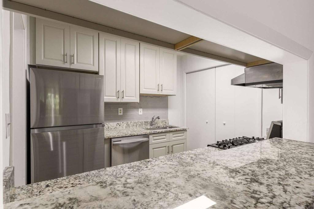 Dunbar Dr, Atlanta, GA 30338