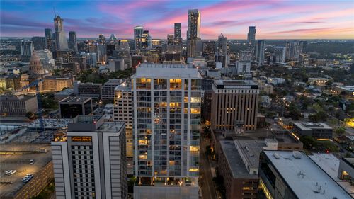 2406-313 W 17th St, Austin, TX, 78701-1299 | Card Image