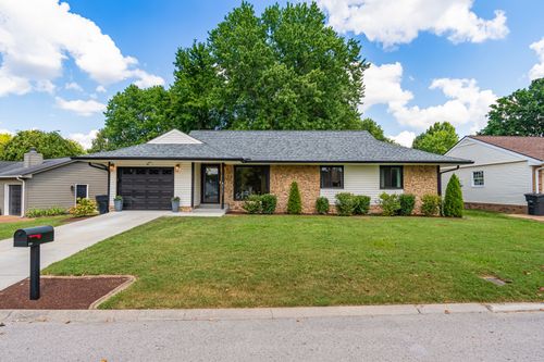 2101 Quail Ct, Franklin, TN, 37064-6800 | Card Image