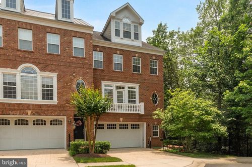 2735 Cabernet Ln, Annapolis, MD, 21401-7442 | Card Image