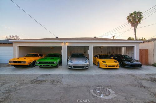 3820 Clark Ave, Long Beach, CA, 90808-1739 | Card Image