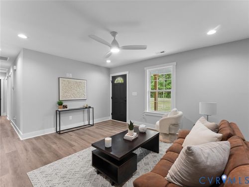 2085 Skippers Rd, Emporia, VA, 23847-6108 | Card Image