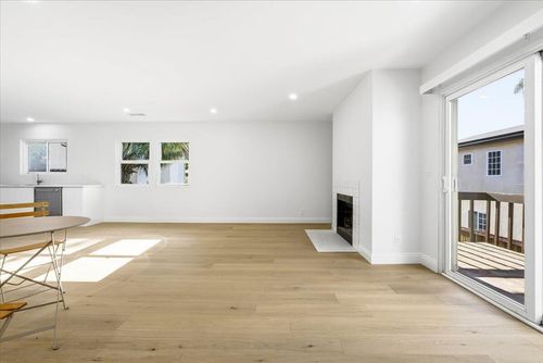 apt-d-1407 San Pascual St, SANTA BARBARA, CA, 93101-4257 | Card Image