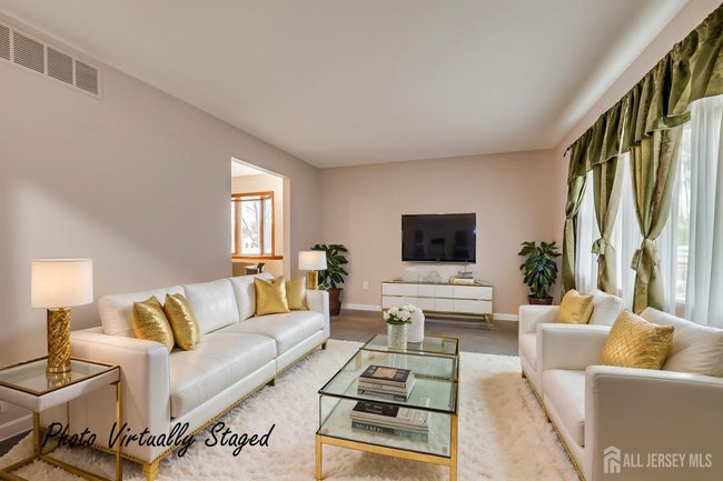 86 Bunker Hill Rd, House other with 3 bedrooms, 3 bathrooms and null parking in Lawrence NJ | Image 12