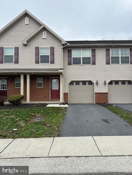 6402 Creekbend Dr, MECHANICSBURG, PA, 17050-4002 | Card Image