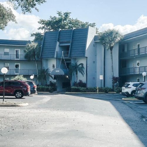 312-9200 Lime Bay Blvd, Tamarac, FL, 33321-8672 | Card Image