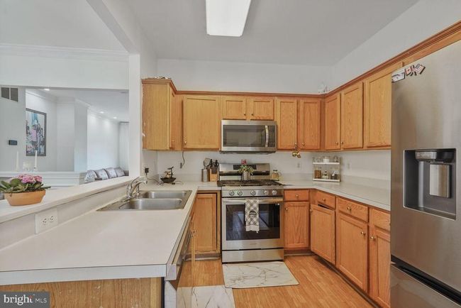 3255 Gina Pl, Townhouse with 4 bedrooms, 4 bathrooms and null parking in WOODBRIDGE VA | Image 7