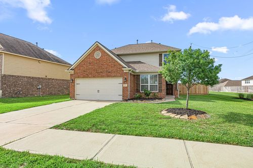 2922 Coachmaker Trl, Rosenberg, TX, 77471-1529 | Card Image