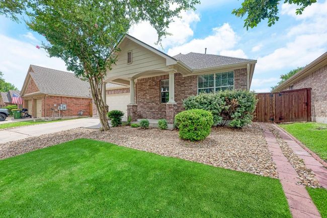 11512 Shadow Creek Dr, House other with 4 bedrooms, 2 bathrooms and 4 parking in Manor TX | Image 6