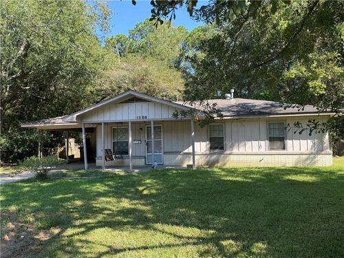 1308 E Charmaine Cir, Mobile, AL, 36605-3711 | Card Image