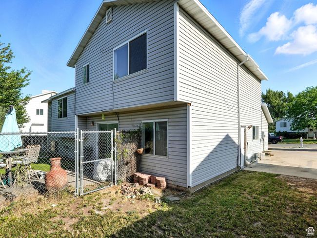 Rear view of property featuring a gate | Image 22