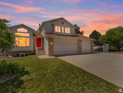 7692 S Canterbury Ln, Cottonwood Heights, UT, 84121-5169 | Card Image