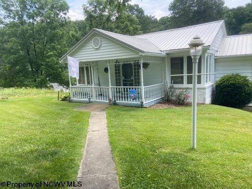 335 Old Davisson Run Rd, Clarksburg, WV, 26301-7340 | Card Image