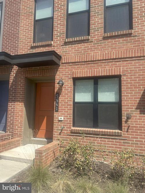 5541 S Dakota Ave Ne, WASHINGTON, DC, 20011-2627 | Card Image