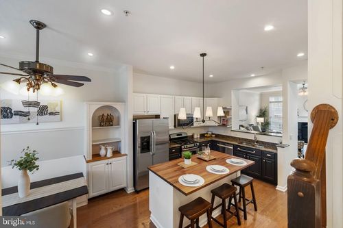 608 S Glover St, BALTIMORE, MD, 21224-3713 | Card Image