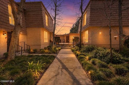 4021 Yankee Dr, Agoura Hills, CA, 91301-3554 | Card Image
