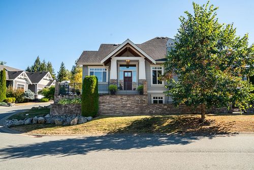 56-3800 Golf Course Dr, Abbotsford, BC, V3G0A7 | Card Image