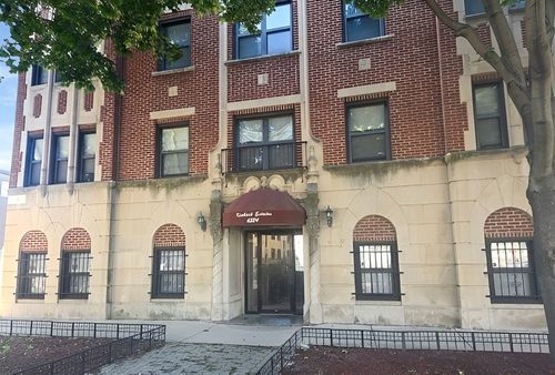 105-6318 - 24 S Kimbark Avenue, Chicago, IL, 60637 | Card Image