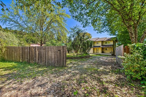 416 Birdie Ln, Redway, CA, 95560 | Card Image