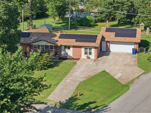 800 N Ross St, Salina, OK, 74365-2204 | Card Image