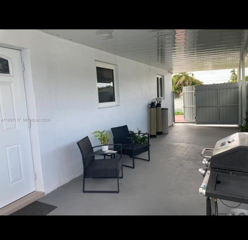 1-11860 Sw 35th St, Miami, FL, 33175-3137 | Card Image