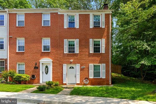 14367 N Park Ct, WOODBRIDGE, VA, 22193-3025 | Card Image