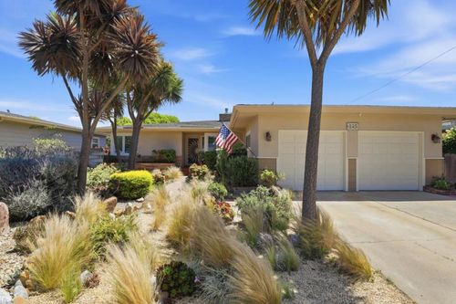 325 San Vincente Ave, Salinas, CA, 93901-1943 | Card Image