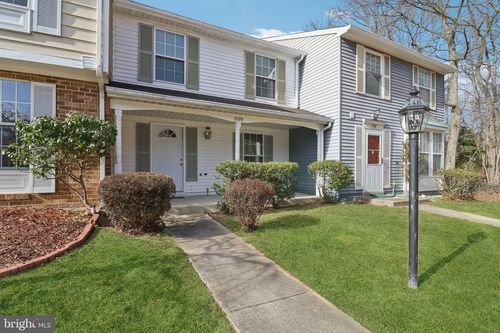 7726 Mandan Rd, GREENBELT, MD, 20770-2166 | Card Image