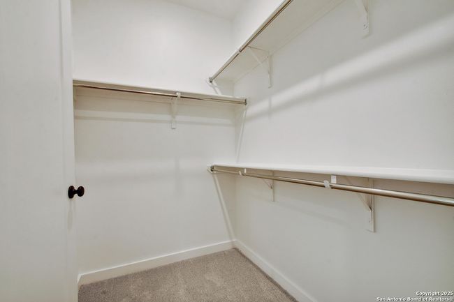 268 Alpine Lks, House other with 4 bedrooms, 3 bathrooms and null parking in New Braunfels TX | Image 14