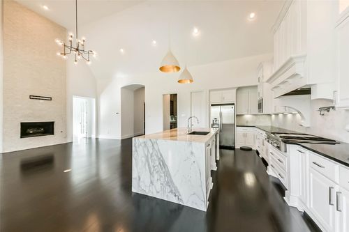 21103 Falling Dawn Dr, Richmond, TX, 77406-1512 | Card Image