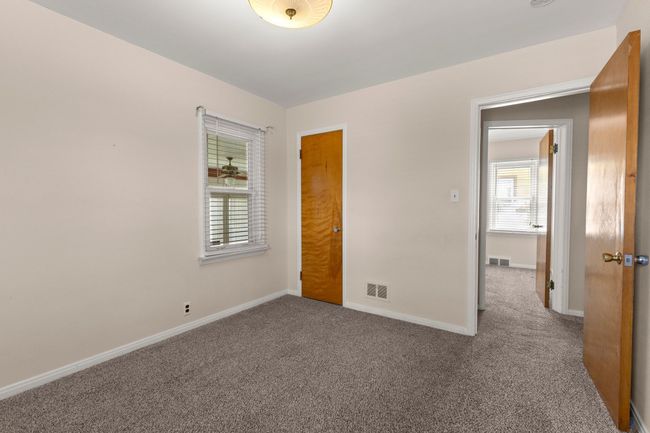 29 Washington St, House other with 3 bedrooms, 1 bathrooms and null parking in Trenton MI | Image 20