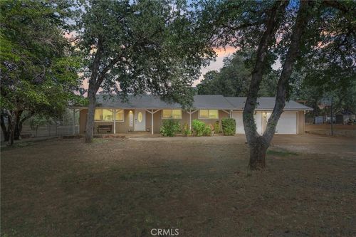 6791 Whispering Canyon Dr, Anderson, CA, 96007-9511 | Card Image