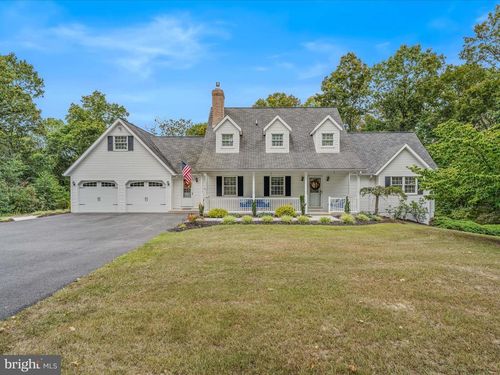 3659 Fairview Dr, BERKELEY SPRINGS, WV, 25411-4521 | Card Image