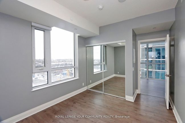 1109 - 15 Zorra St, Condo with 2 bedrooms, 2 bathrooms and null parking in Etobicoke ON | Image 13